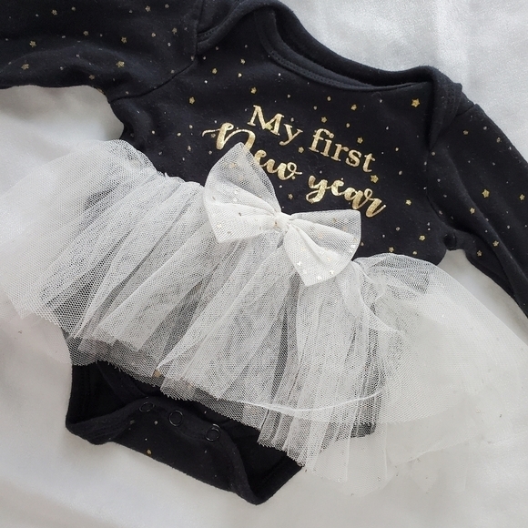 My First New Year Onesie Bodysuit With Tulle Tutu 0-3 months - Picture 2 of 5